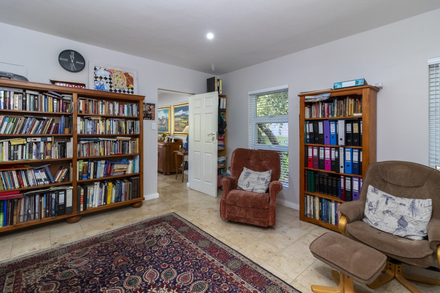 6 Bedroom Property for Sale in Royal Alfred Marina Eastern Cape
